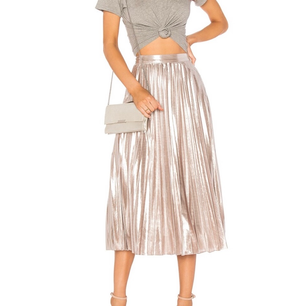 1. State metallic light gold skirt